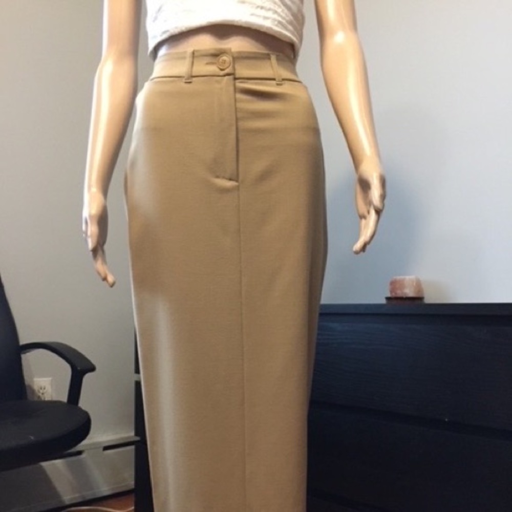 Maxi pencil beige skirt almost new by Moschino, size 4-6
